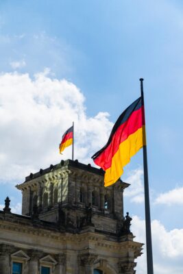 ドイツ連邦議会と国旗